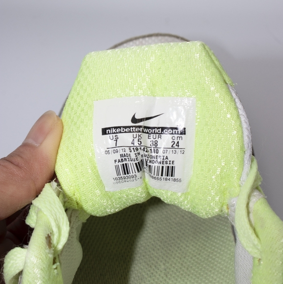 Nike Air Max shoes - Picture 4 of 6